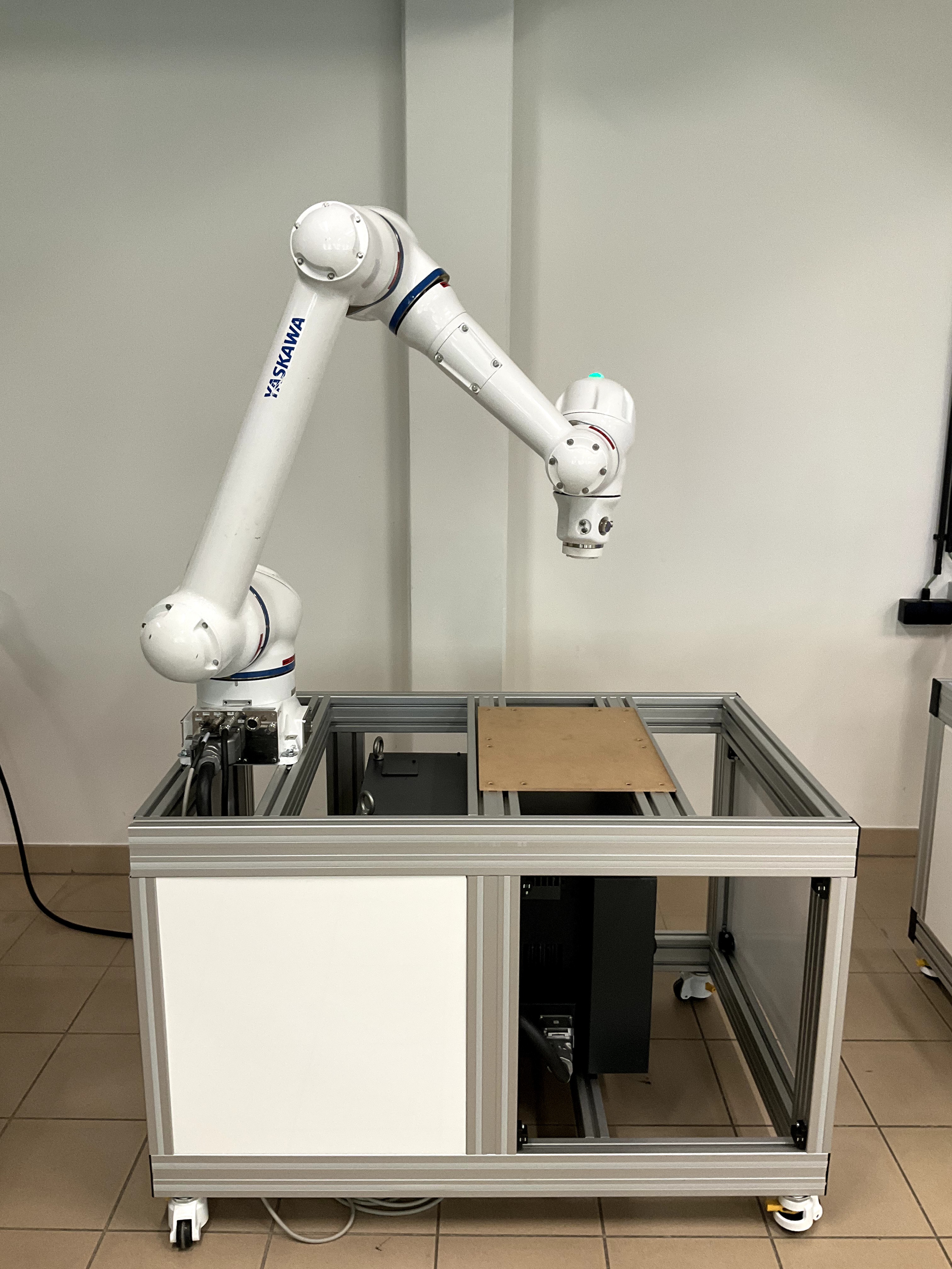 Yaskawa HC10DT